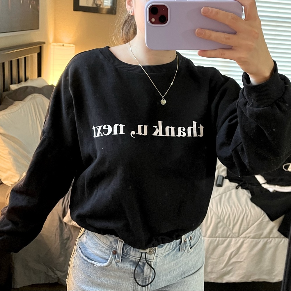 Adjustable Cropped Crew Neck Sweater